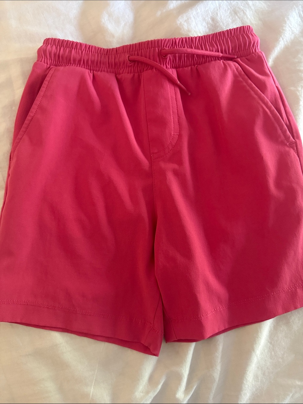 Vineyard vines boys performance shorts size 6